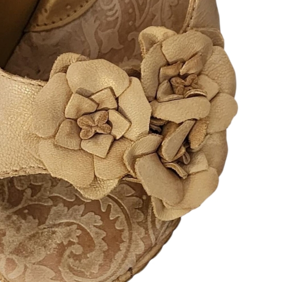 Born b.o.c Gold Floral Slingback Wedge Sandals Comfort Cork Heel Shoes‎ Size 10 - Picture 6 of 12